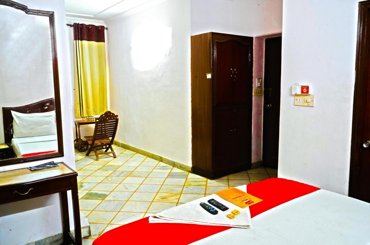 Roomshala 001 Iconic Residency Nowe Delhi Zewnętrze zdjęcie