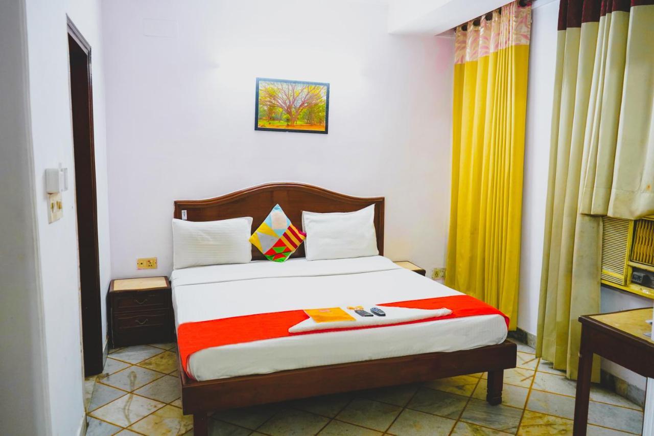 Roomshala 001 Iconic Residency Nowe Delhi Zewnętrze zdjęcie