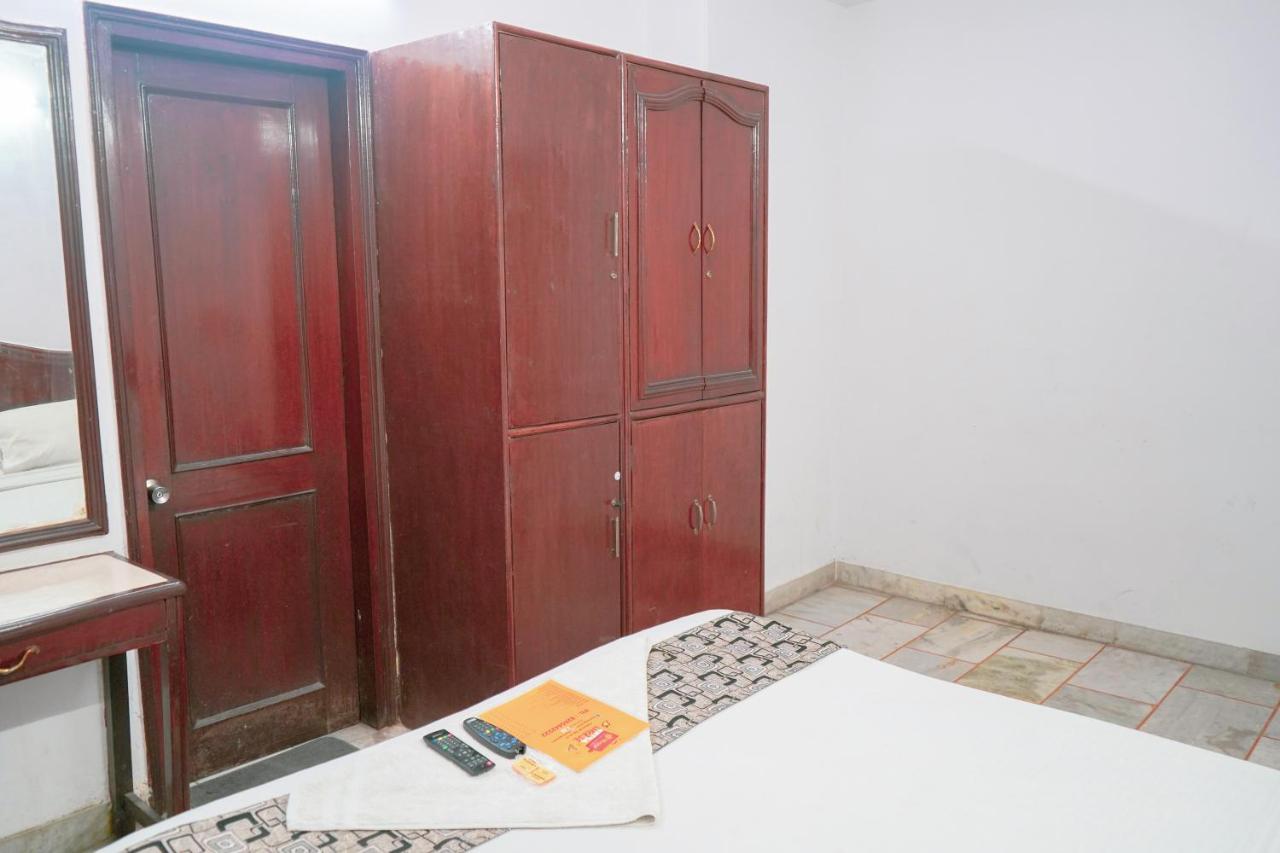Roomshala 001 Iconic Residency Nowe Delhi Zewnętrze zdjęcie